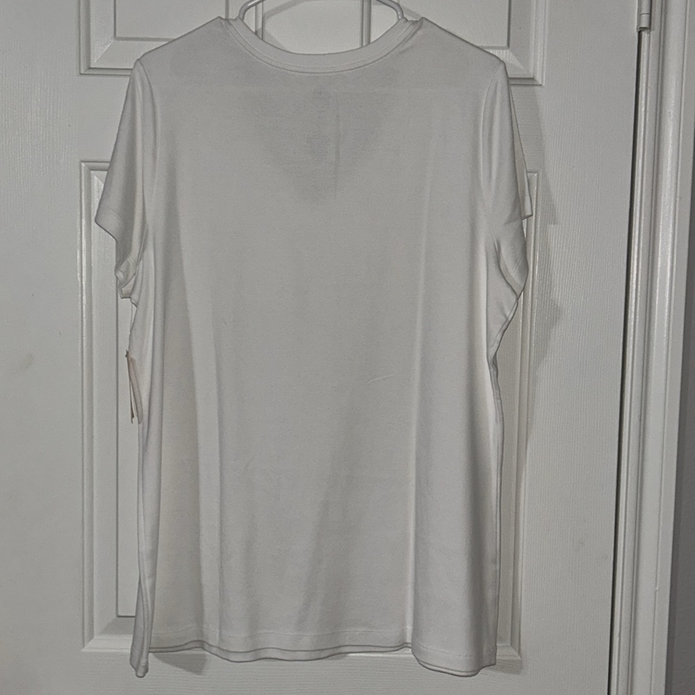 NWT - St John’s Bay women’s essential tee size 1X - Picture 4 of 6